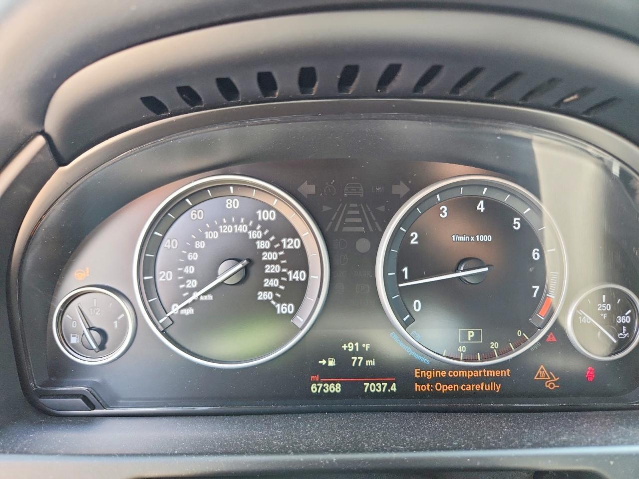 2016 BMW X5 xDrive50I - zdjęcie 9