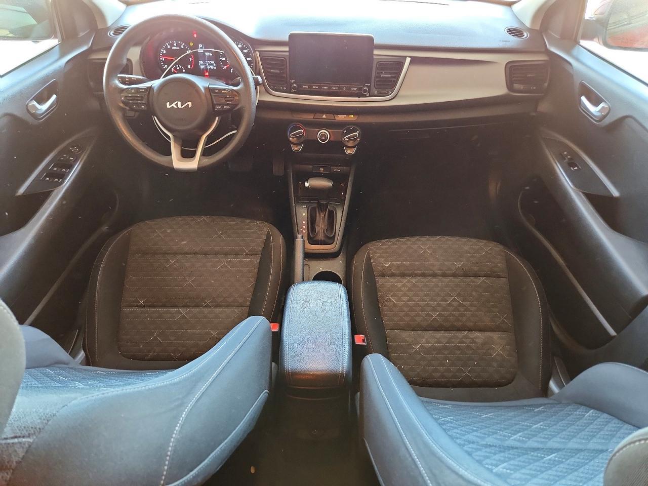 2022 Kia Rio S - zdjęcie 8