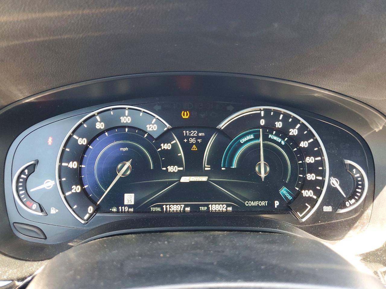 2019 BMW 530E - zdjęcie 9