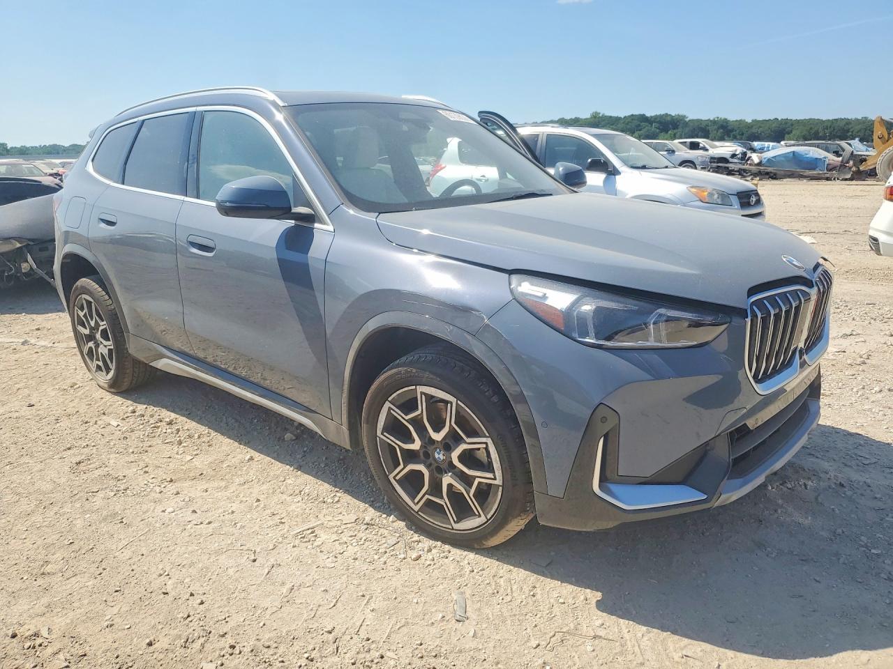 2026 BMW X1 xDrive28I - zdjęcie 4