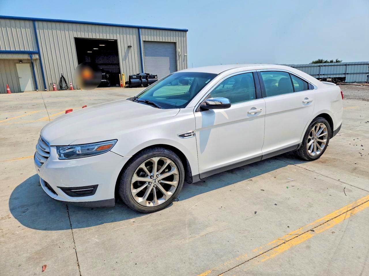 2013 Ford Taurus Limited - zdjęcie główne