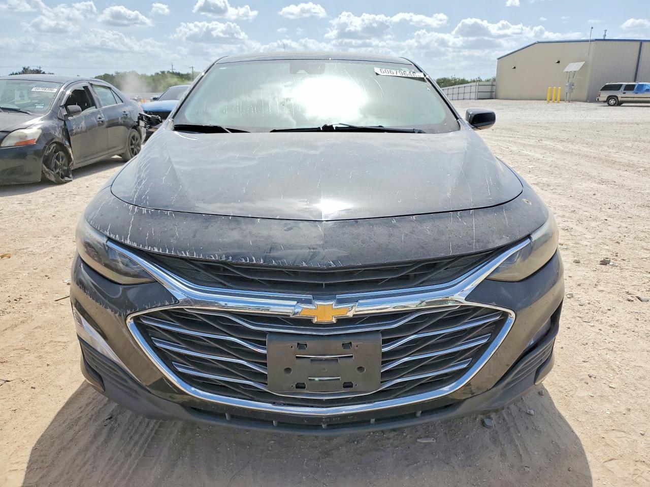 2020 Chevrolet Malibu Ls - zdjęcie 5