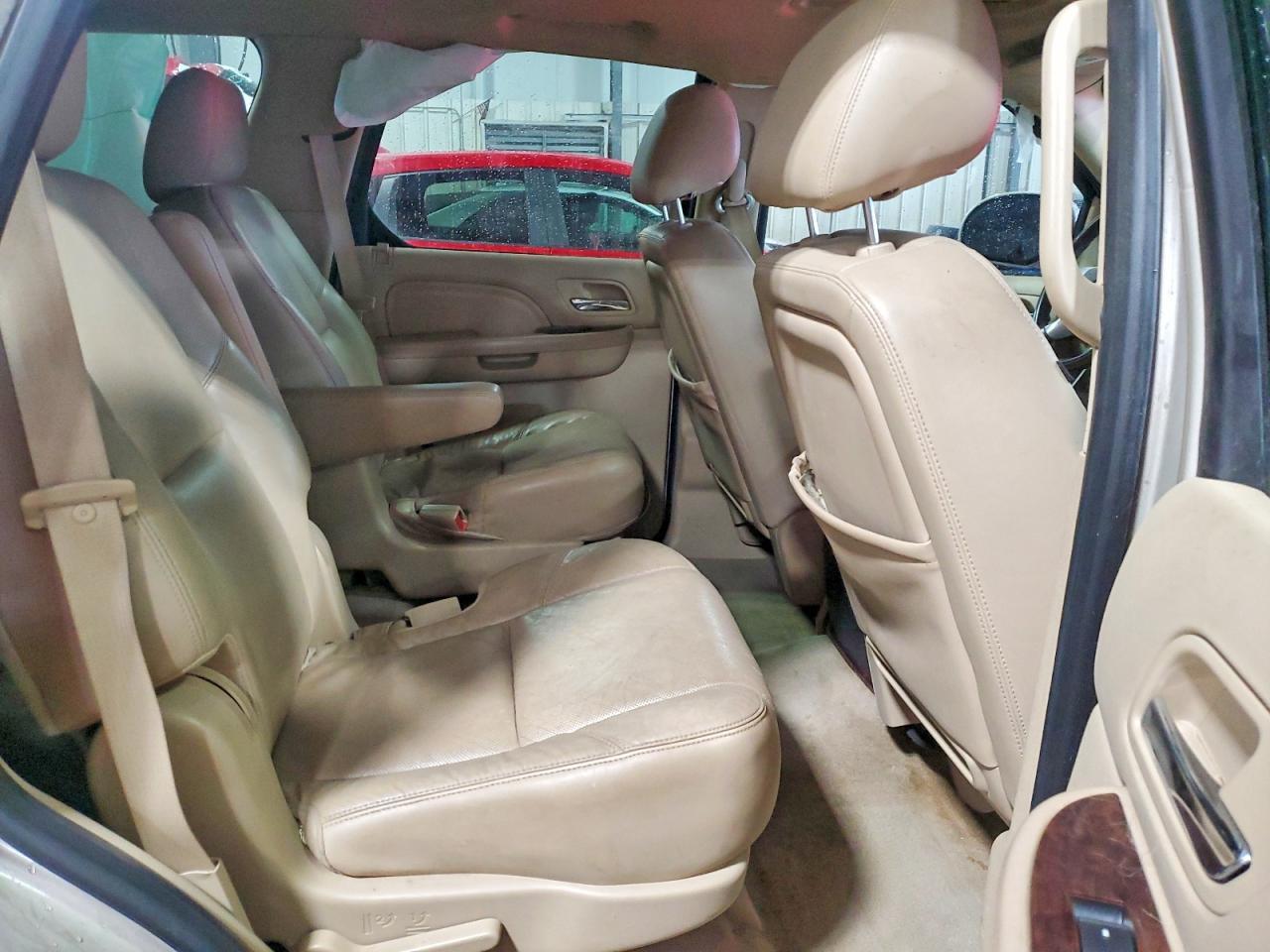2013 Cadillac Escalade Luxury - zdjęcie 10