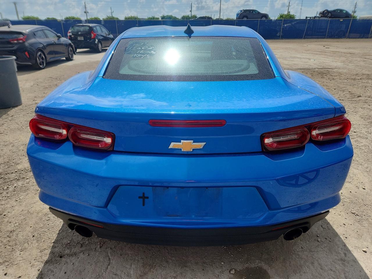 2024 Chevrolet Camaro Ls - zdjęcie 6