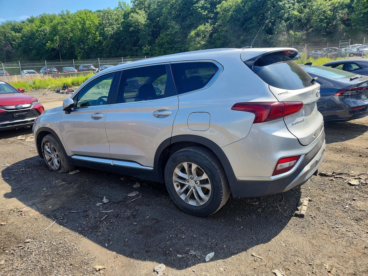 2019 Hyundai Santa Fe Se - zdjęcie 2
