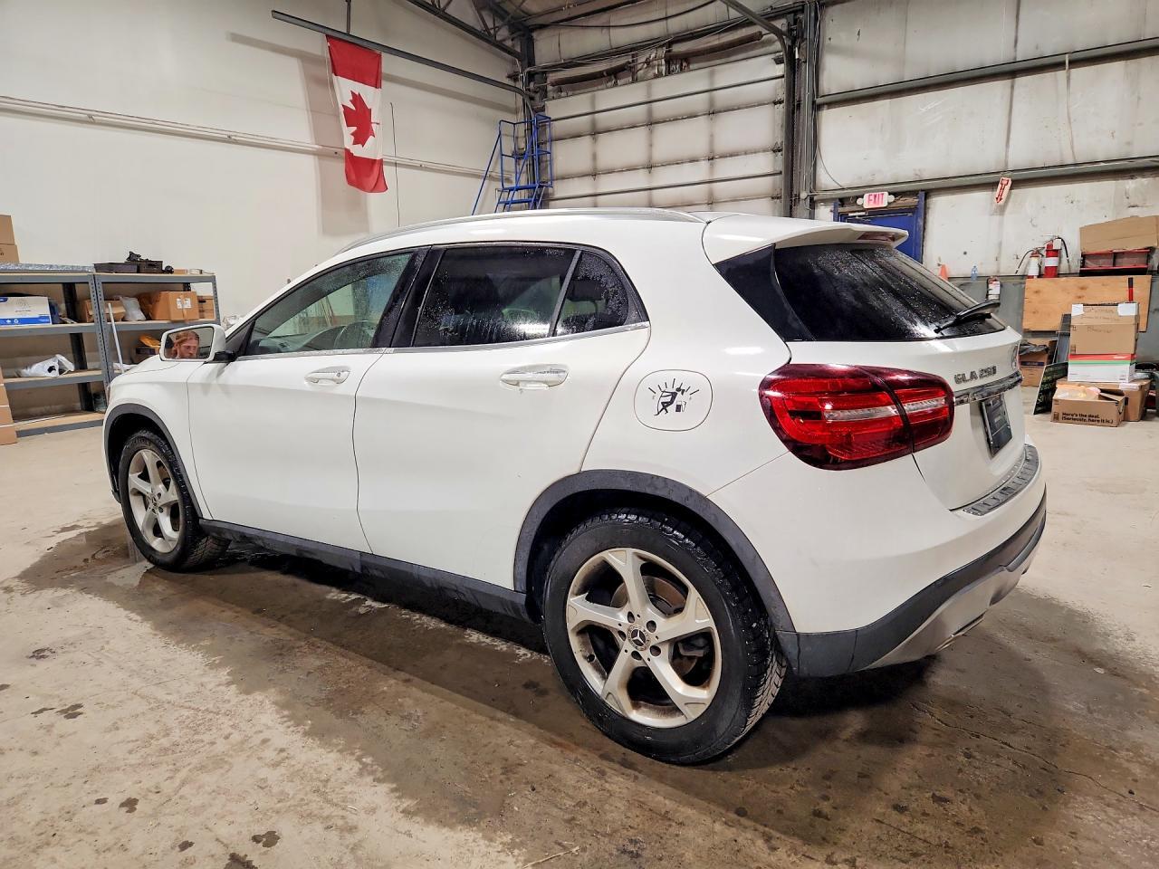 2020 Mercedes-Benz Gla 250 4Matic - zdjęcie 2