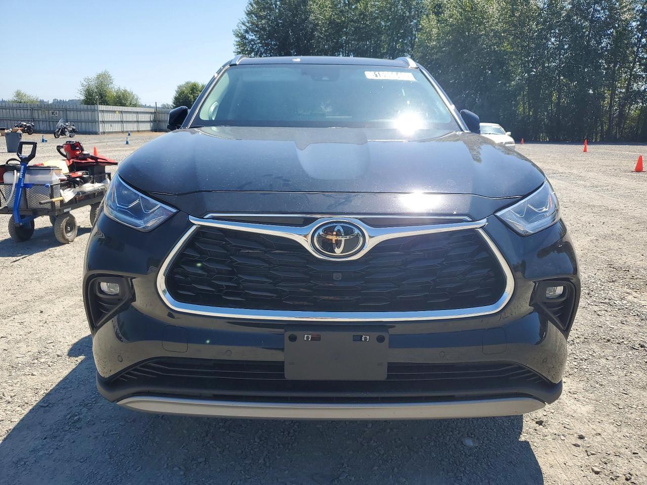 2026 Toyota Highlander Hybrid Platinum - zdjęcie 5