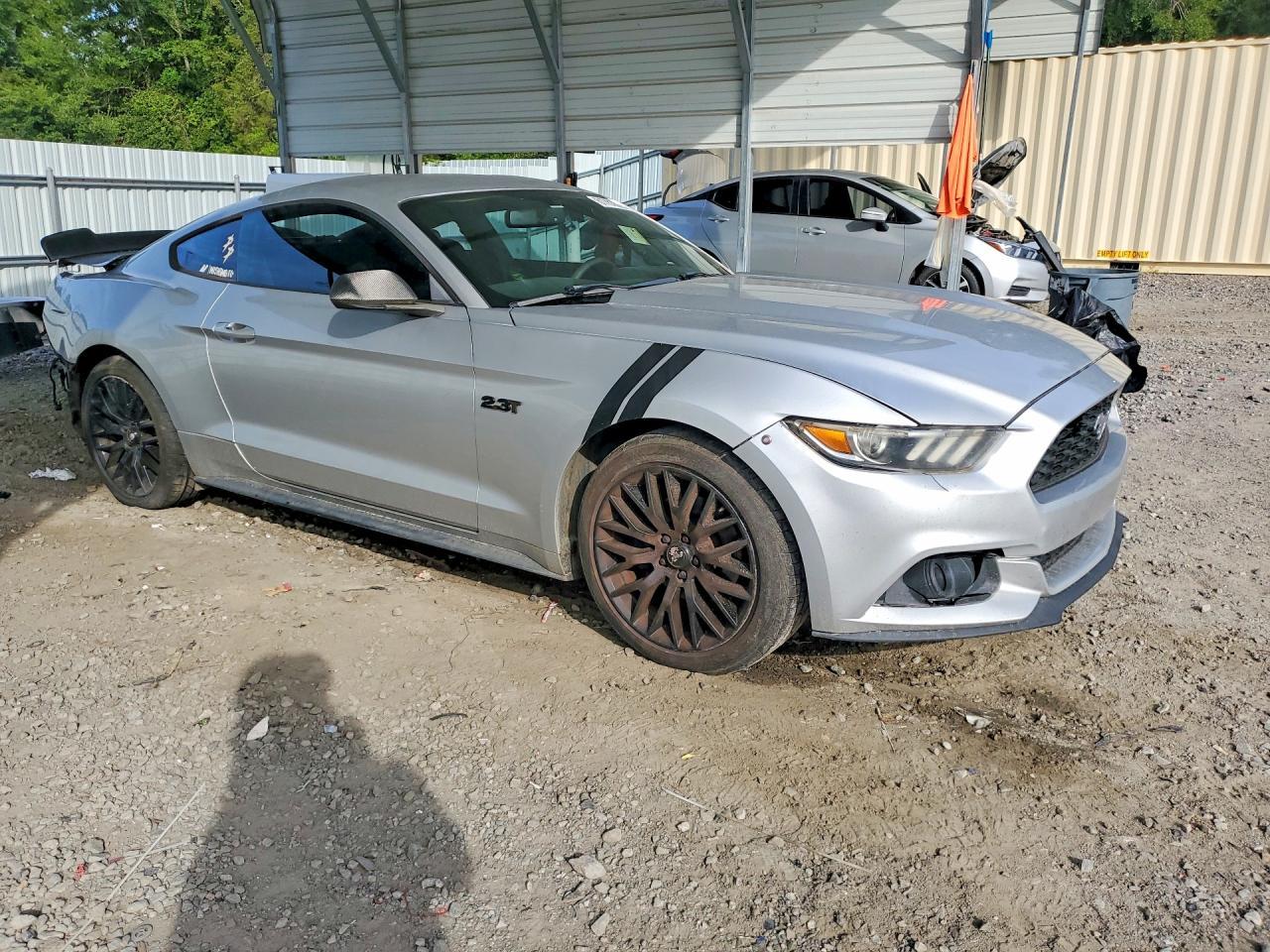 2015 Ford Mustang - zdjęcie 4