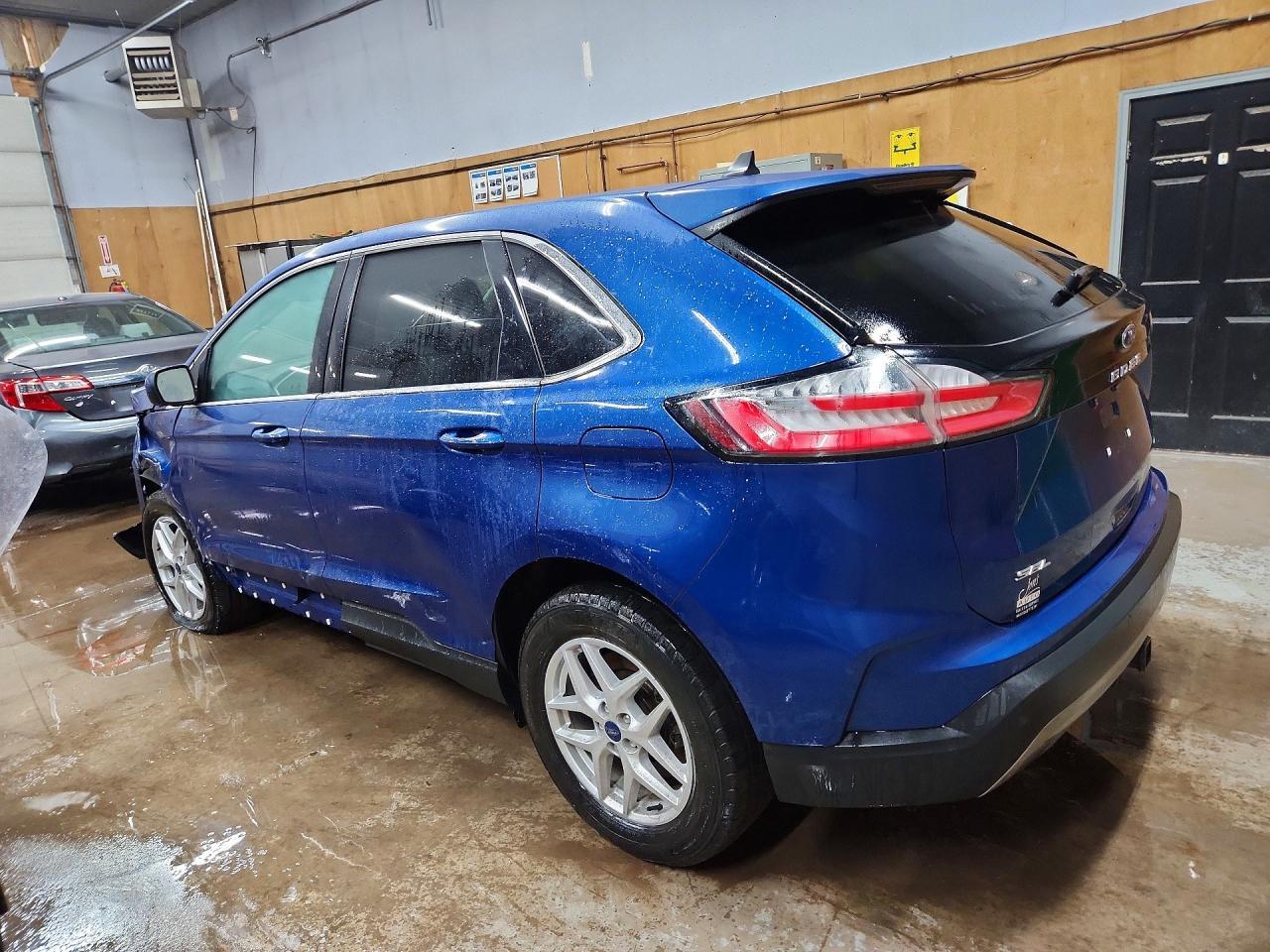 2021 Ford Edge Sel - zdjęcie 2