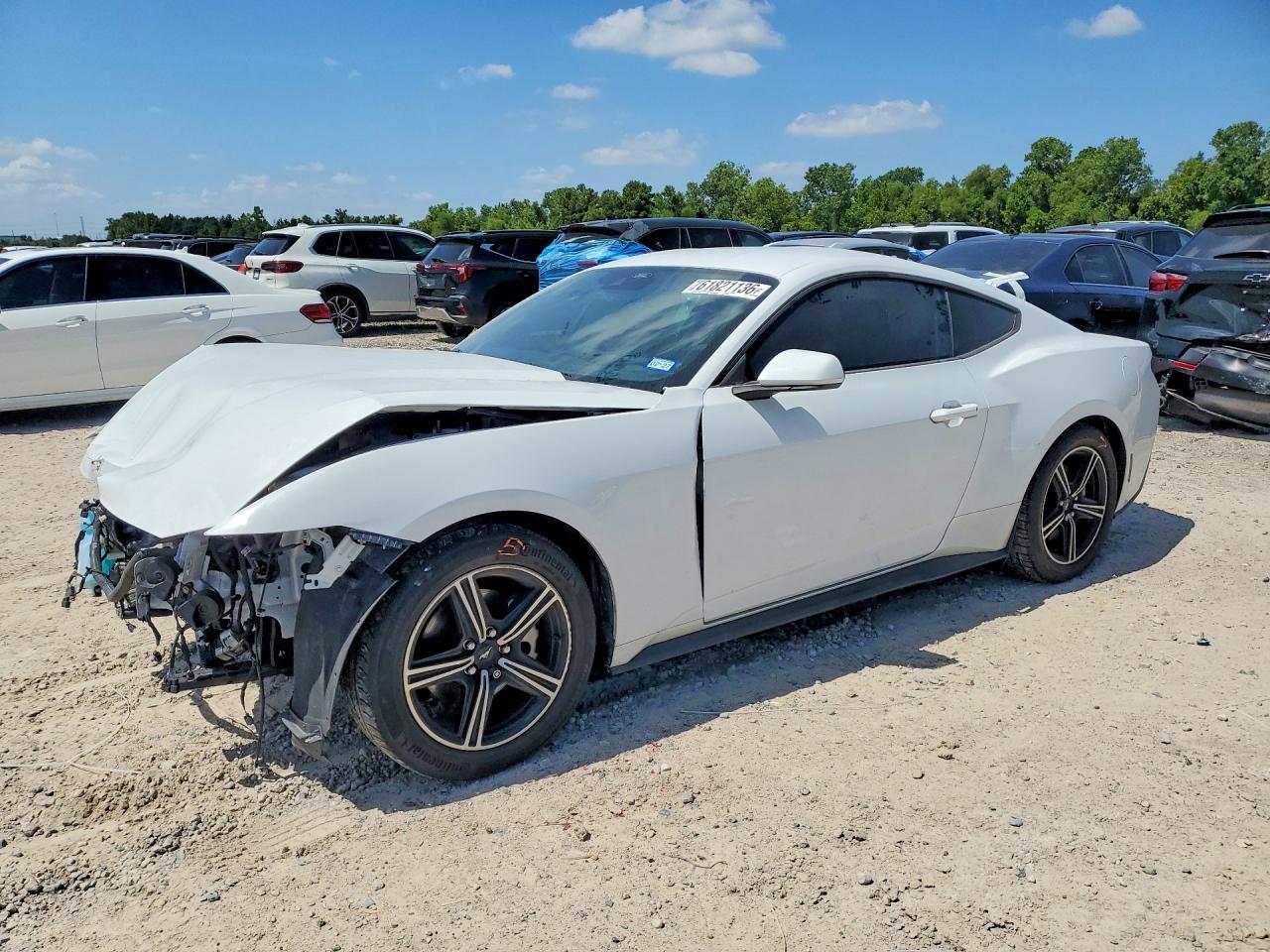 2024 Ford Mustang - zdjęcie główne