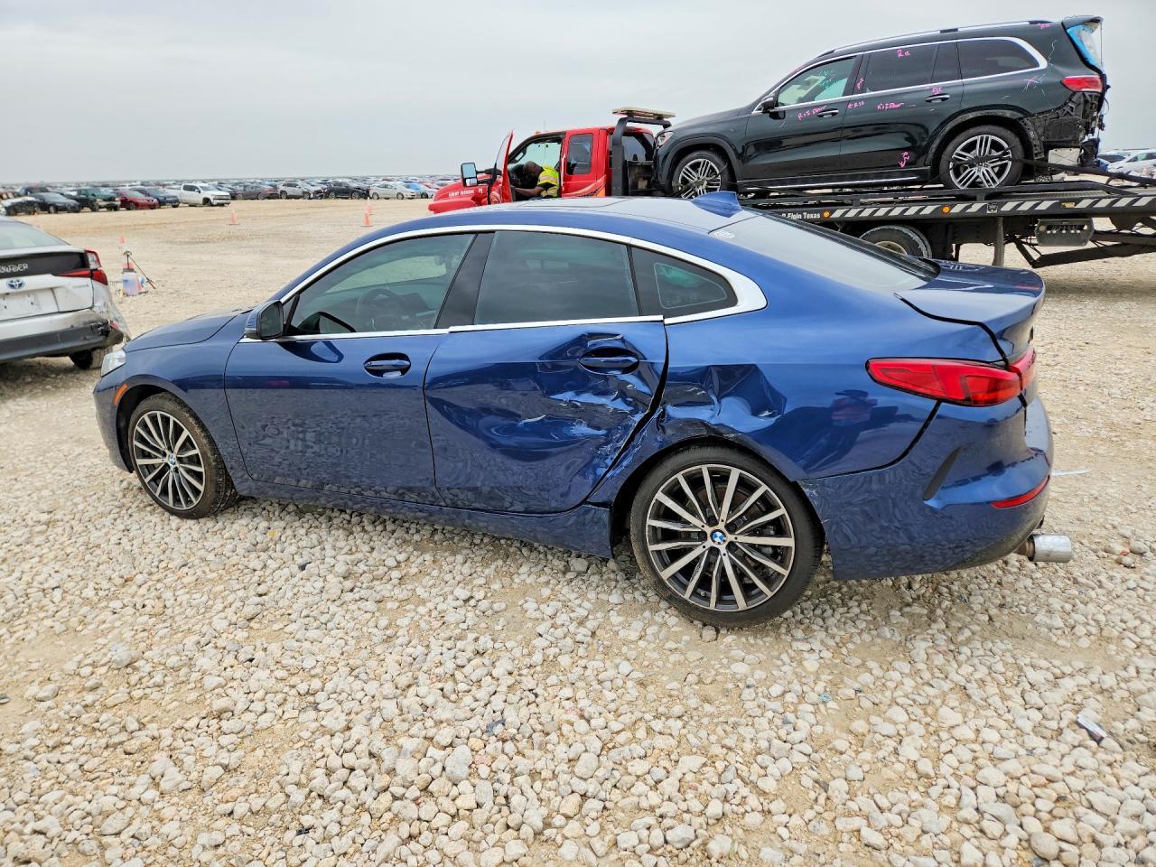 2024 BMW 228I - zdjęcie 2