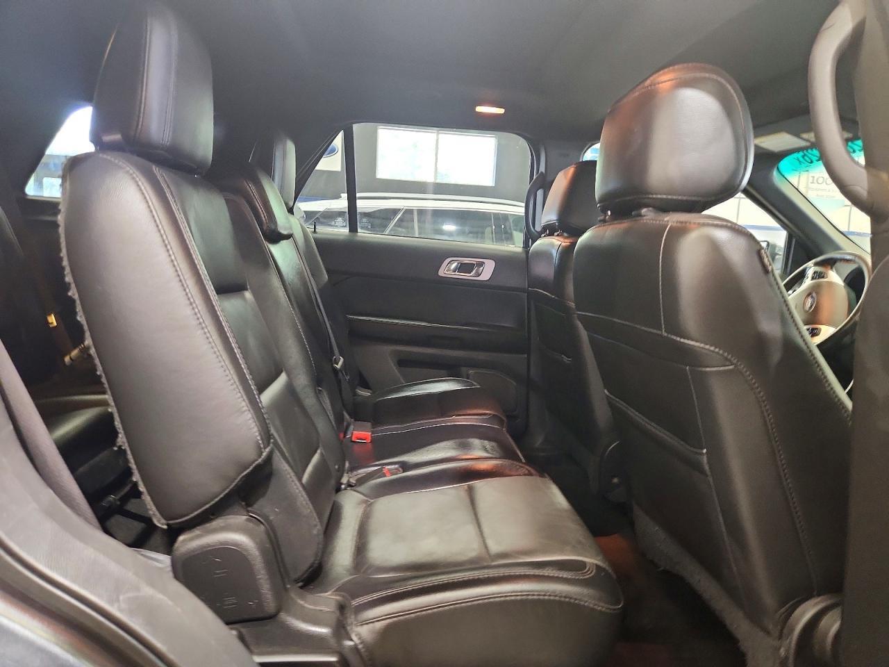 2015 Ford Explorer Xlt - zdjęcie 11