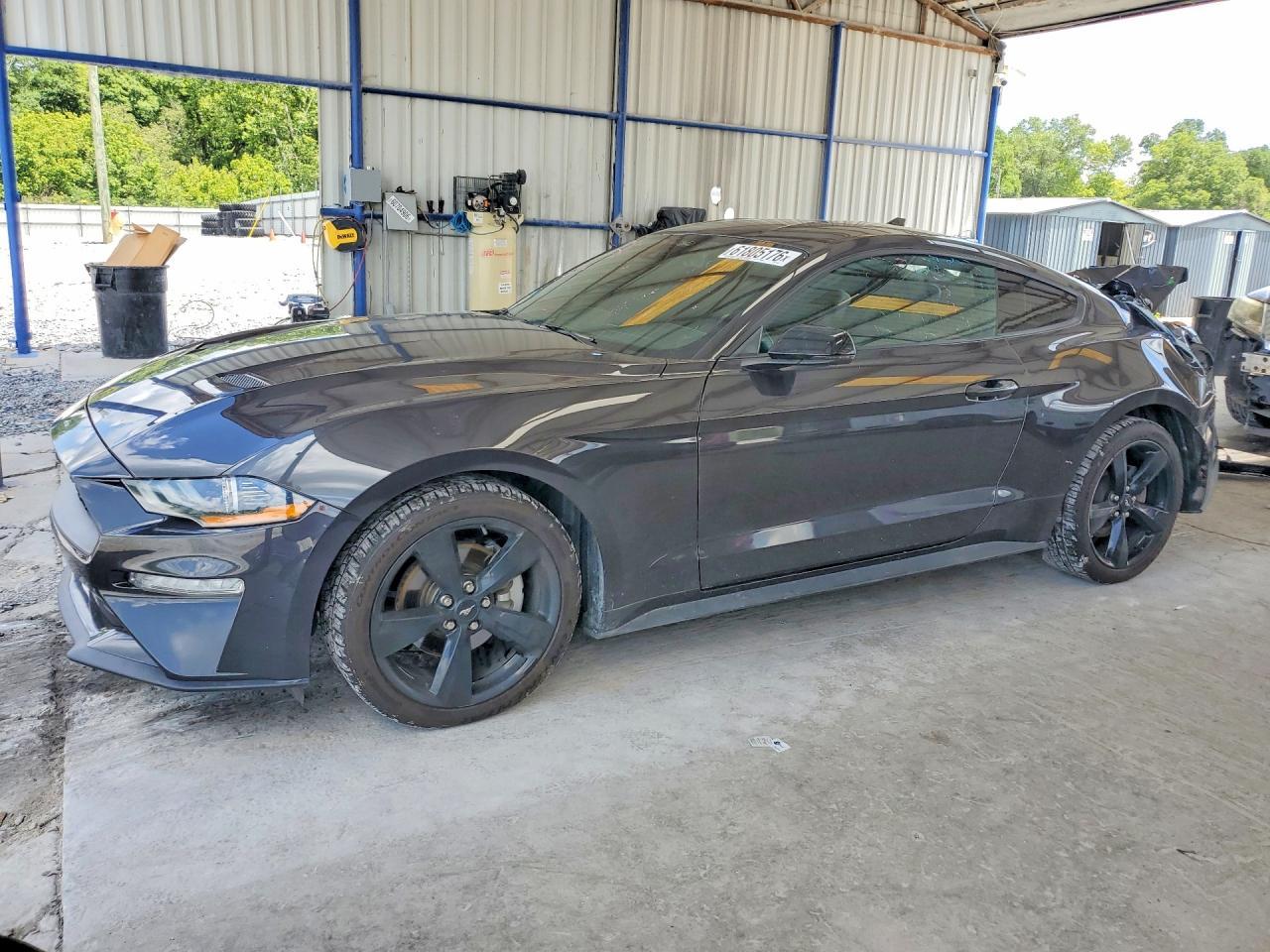 2023 Ford Mustang - zdjęcie główne
