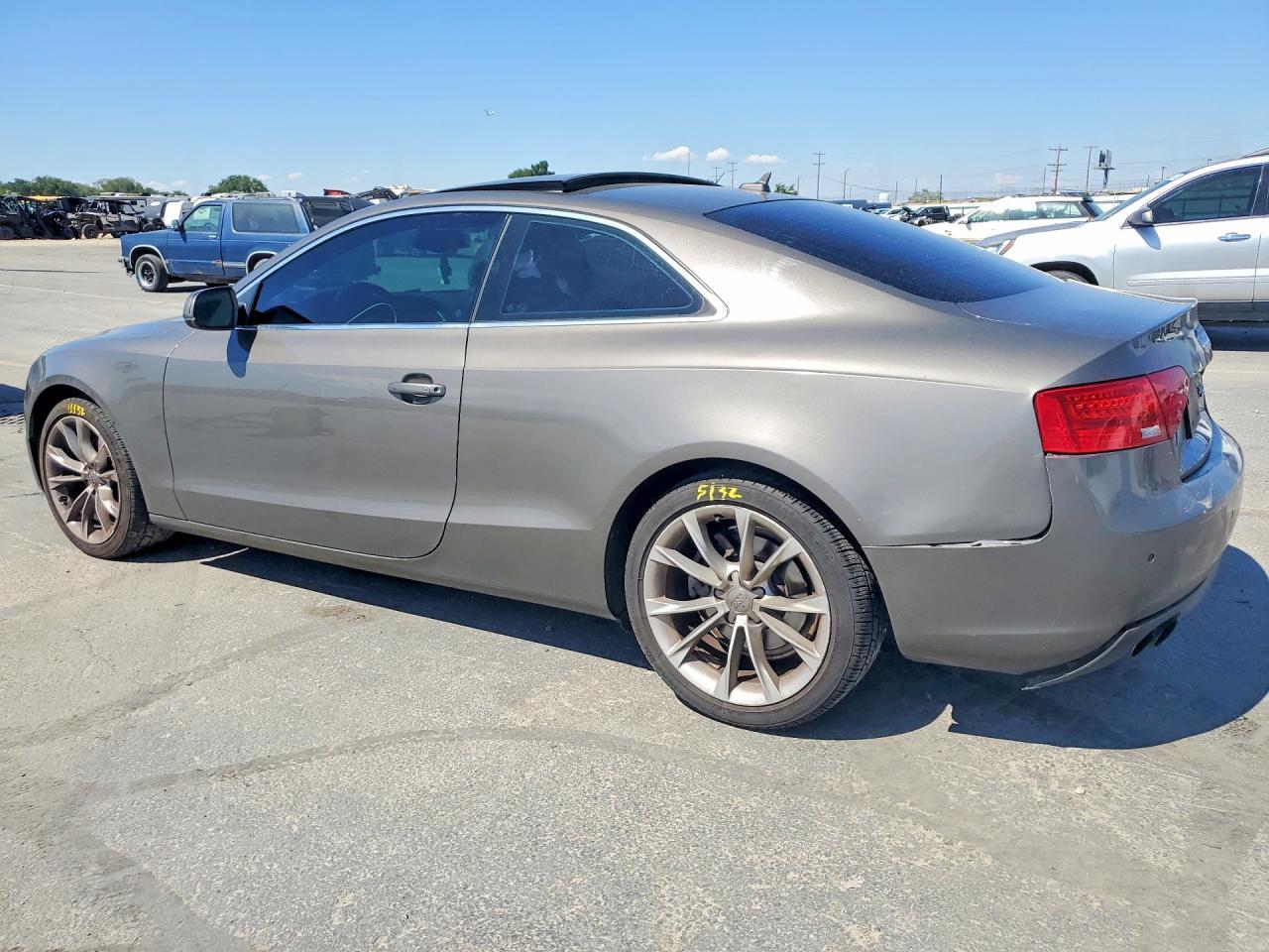 2014 Audi A5 Premium Plus - zdjęcie 2