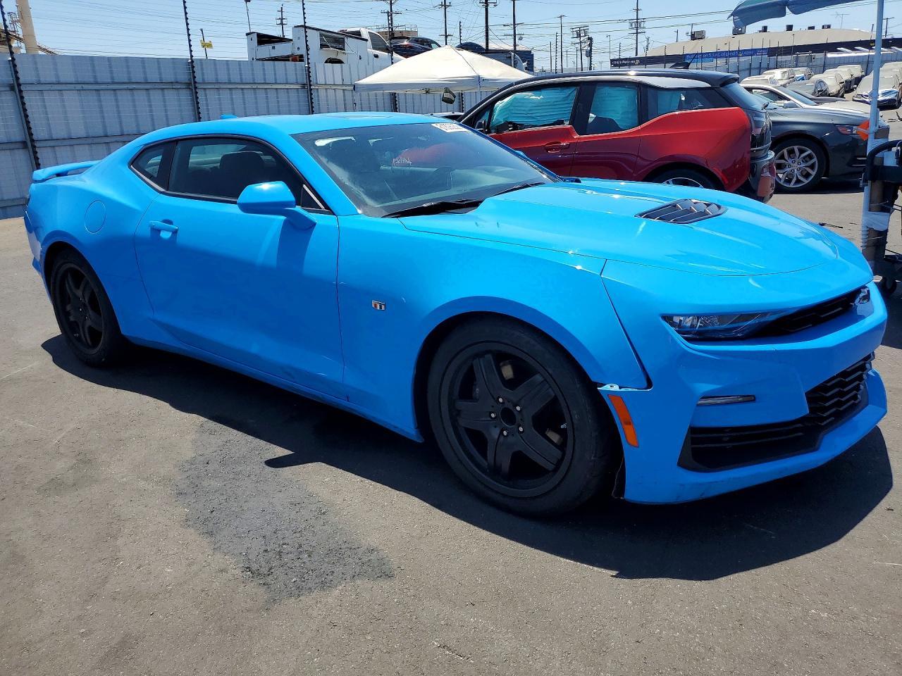 2023 Chevrolet Camaro Lt1 - zdjęcie 4