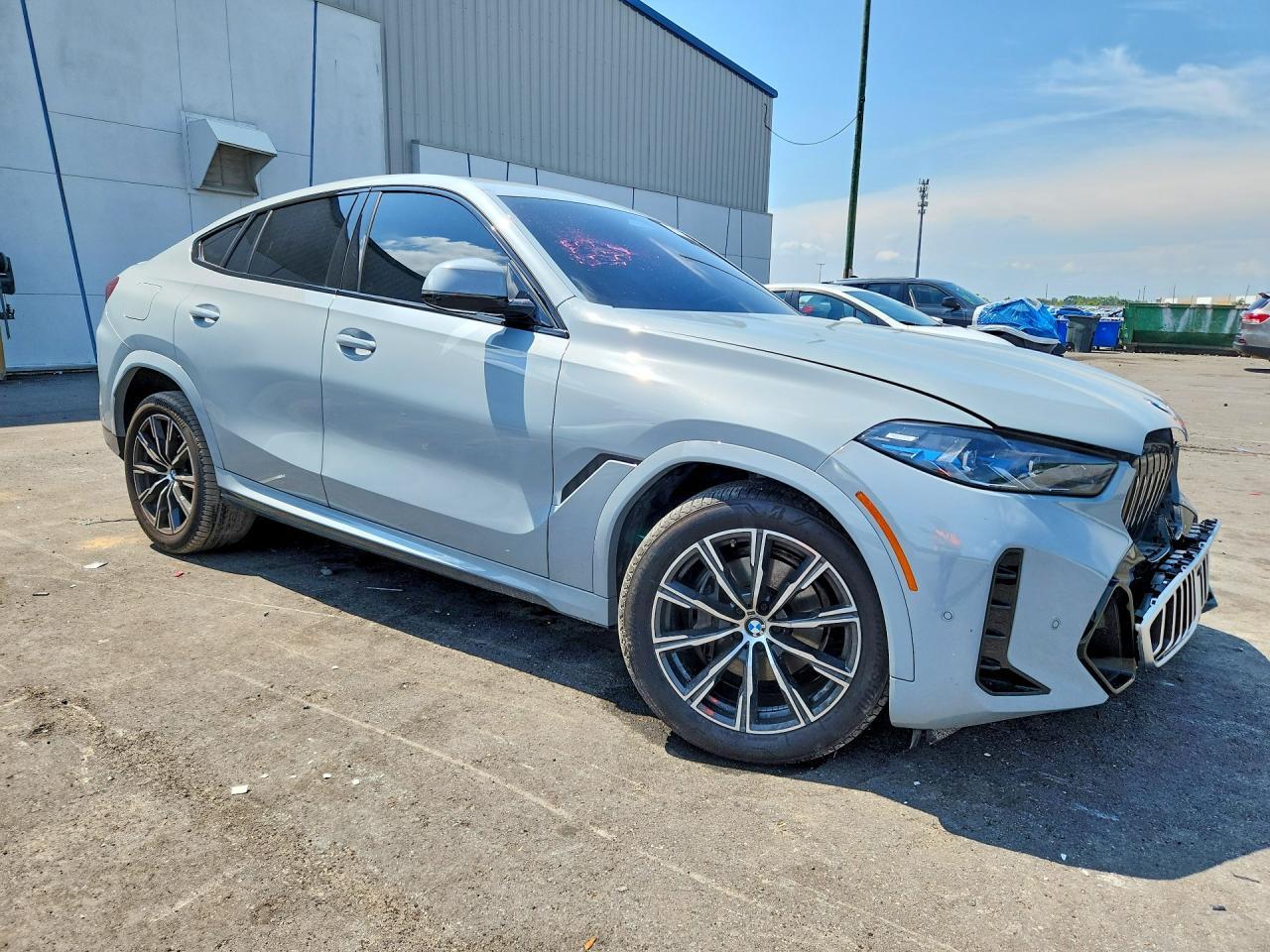 2025 BMW X6 xDrive40I - zdjęcie 4