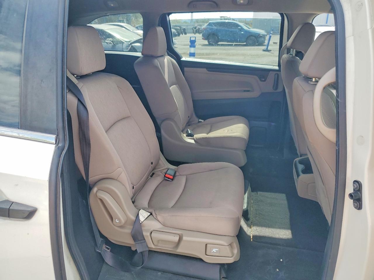 2019 Honda Odyssey Lx - zdjęcie 11