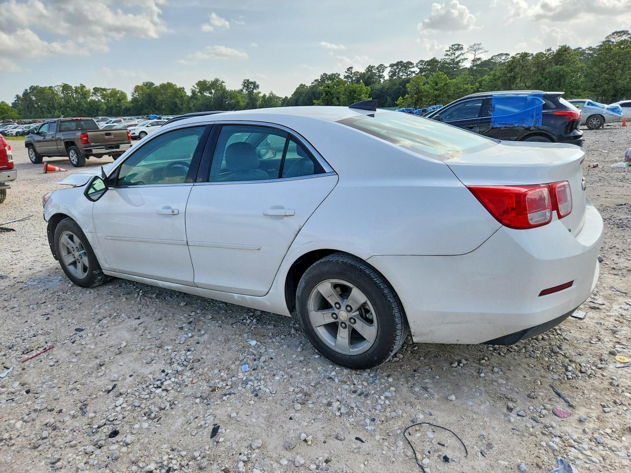 2016 Chevrolet Malibu Limited Ls - zdjęcie 2