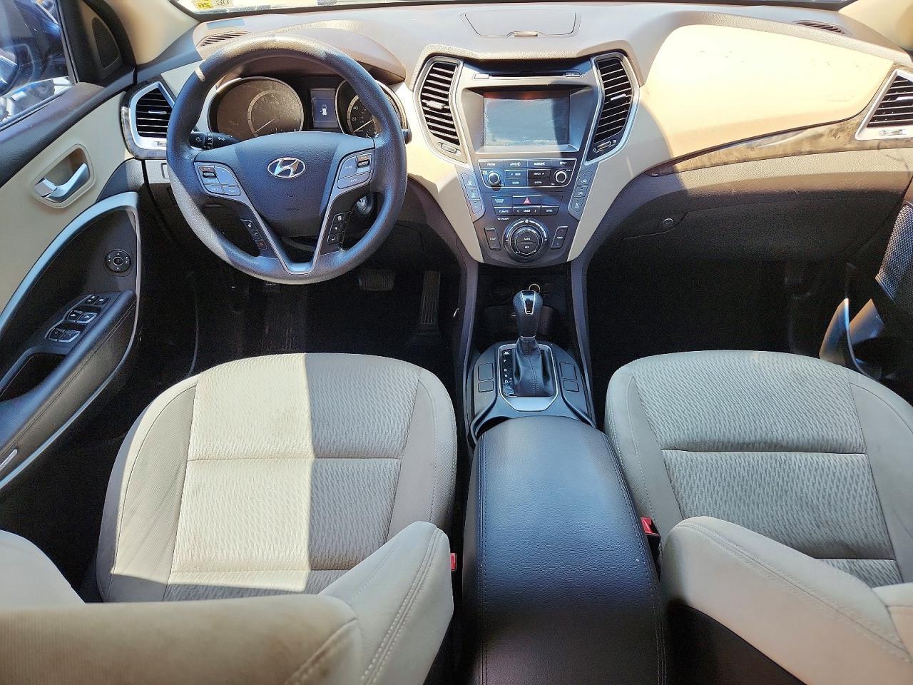 2017 Hyundai Santa Fe Se - zdjęcie 8