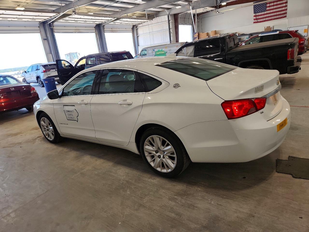 2017 Chevrolet Impala Ls - zdjęcie 2
