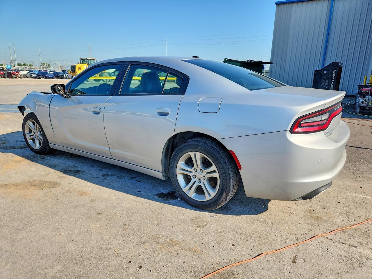 2021 Dodge Charger Sxt - zdjęcie 2