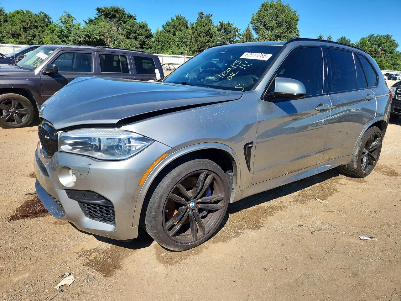 2018 BMW X5 M - zdjęcie główne