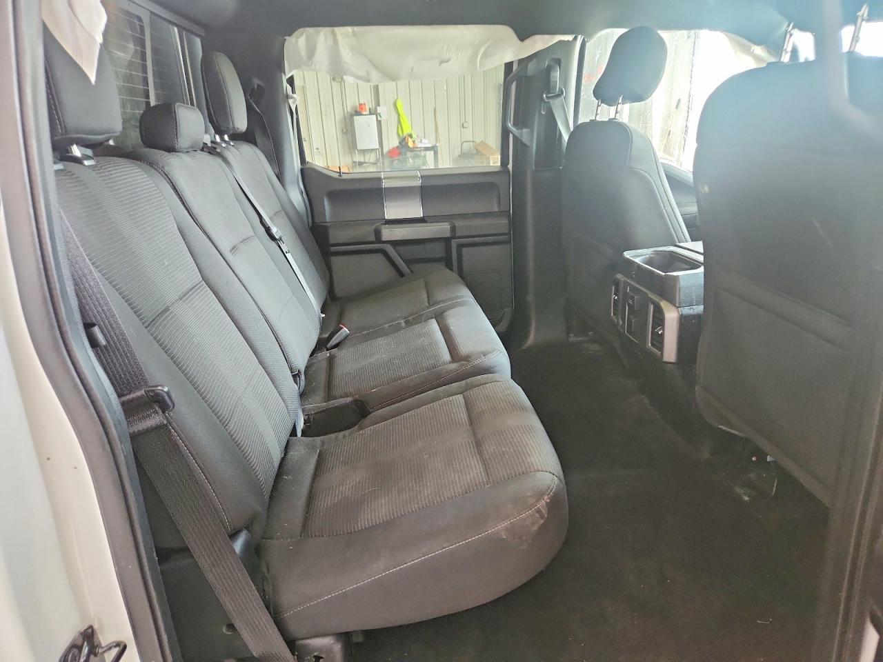 2015 Ford F150 Supercrew - zdjęcie 10