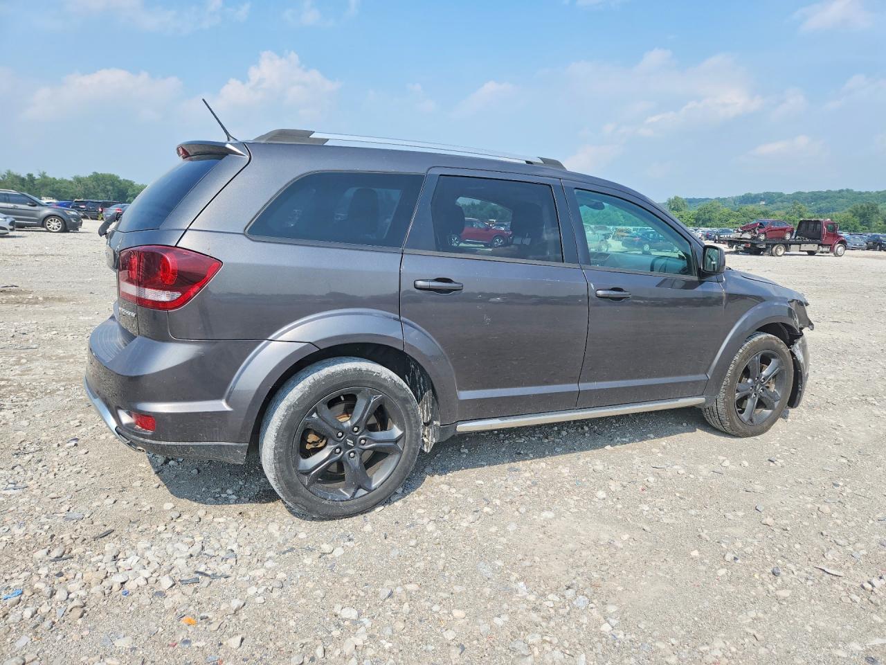 2018 Dodge Journey Crossroad - zdjęcie 3