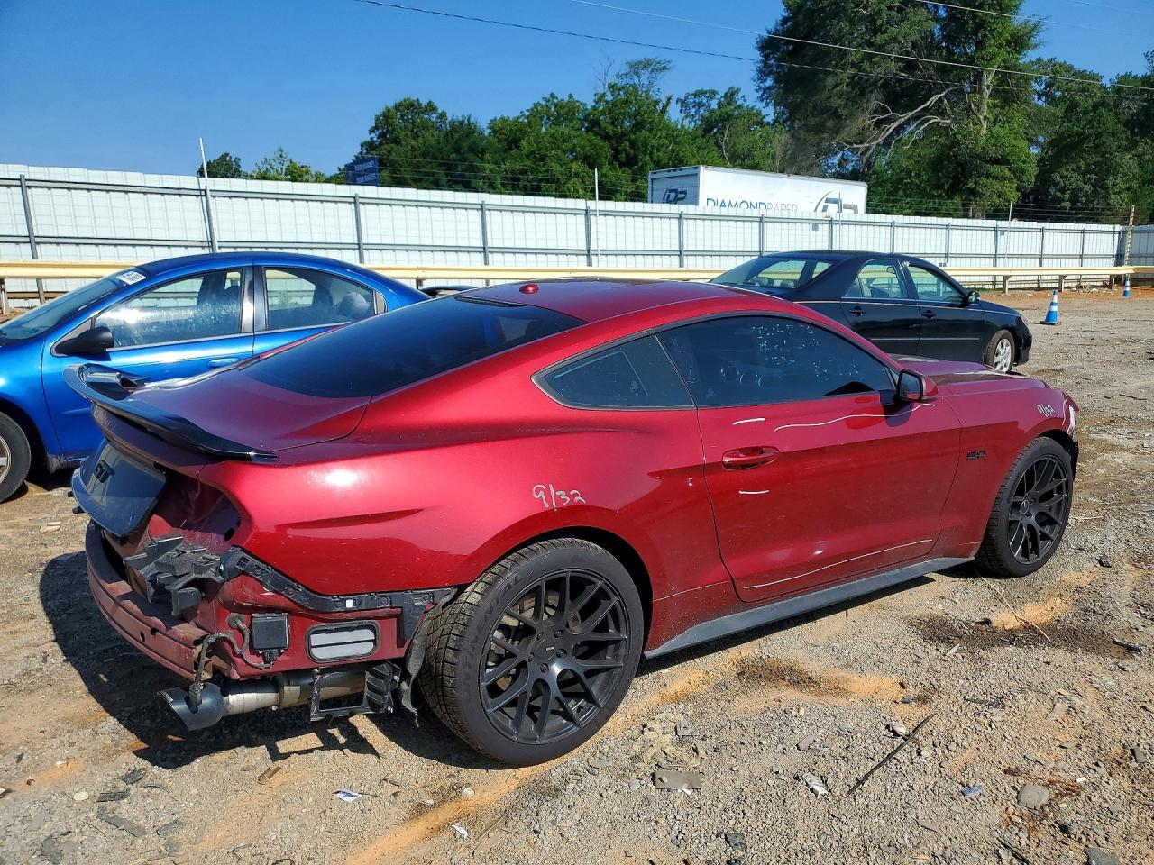 2017 Ford Mustang Gt - zdjęcie 3