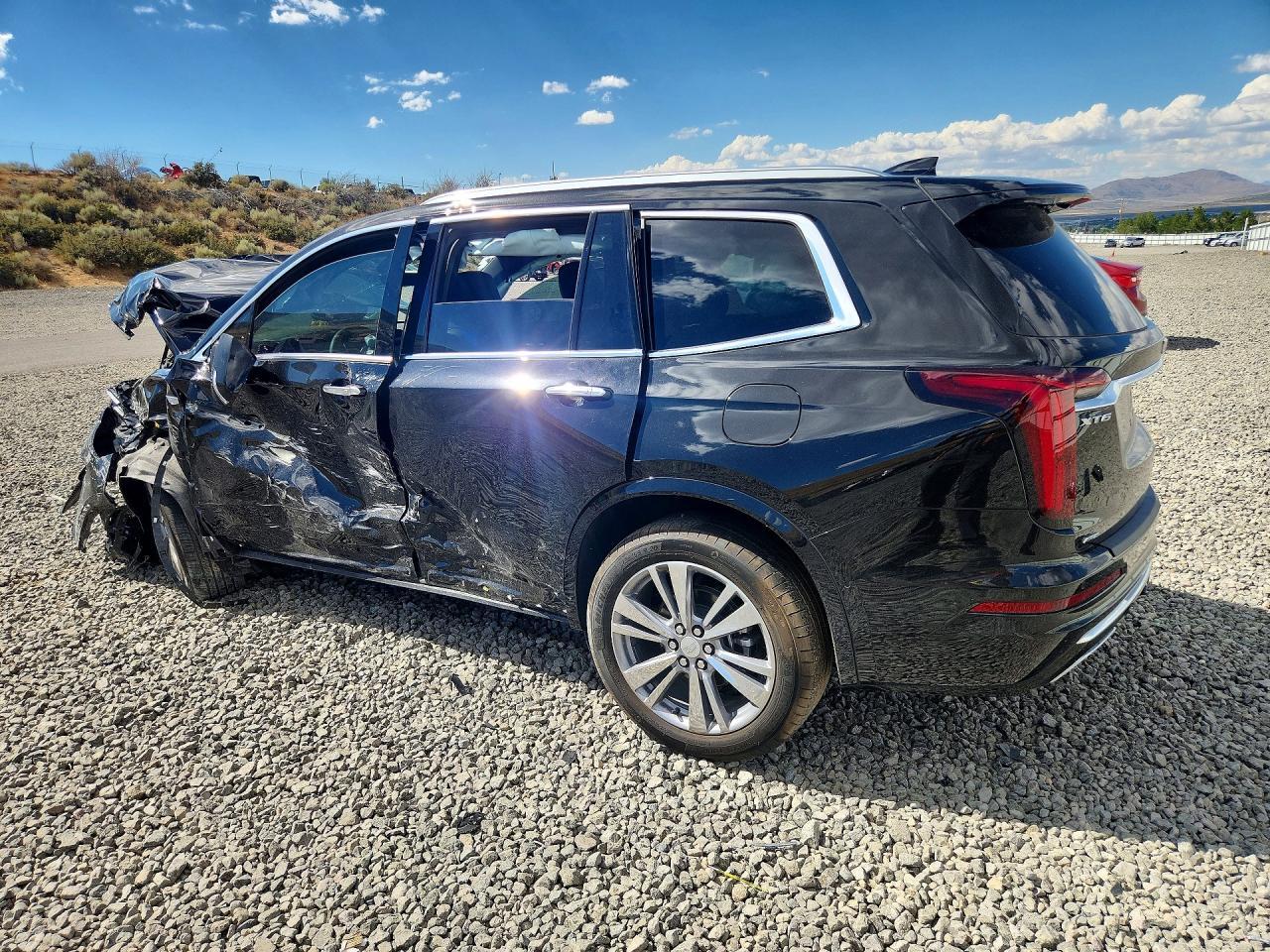 2025 Cadillac Xt6 Premium Luxury - zdjęcie 2