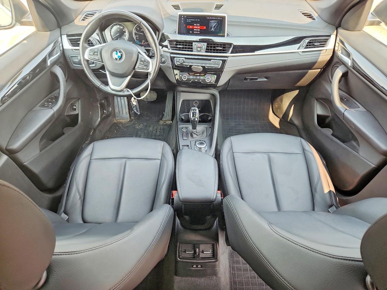 2021 BMW X1 Sdrive28I - zdjęcie 8