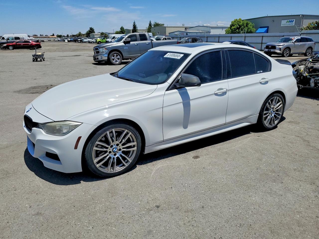 2013 BMW 335 I - zdjęcie główne