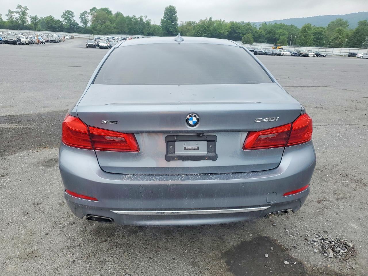 2017 BMW 540 Xi - zdjęcie 6