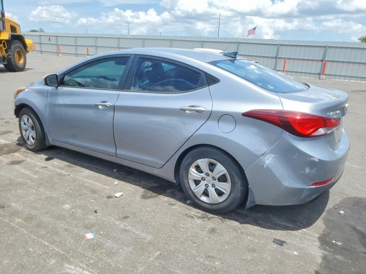 2016 Hyundai Elantra Se - zdjęcie 2