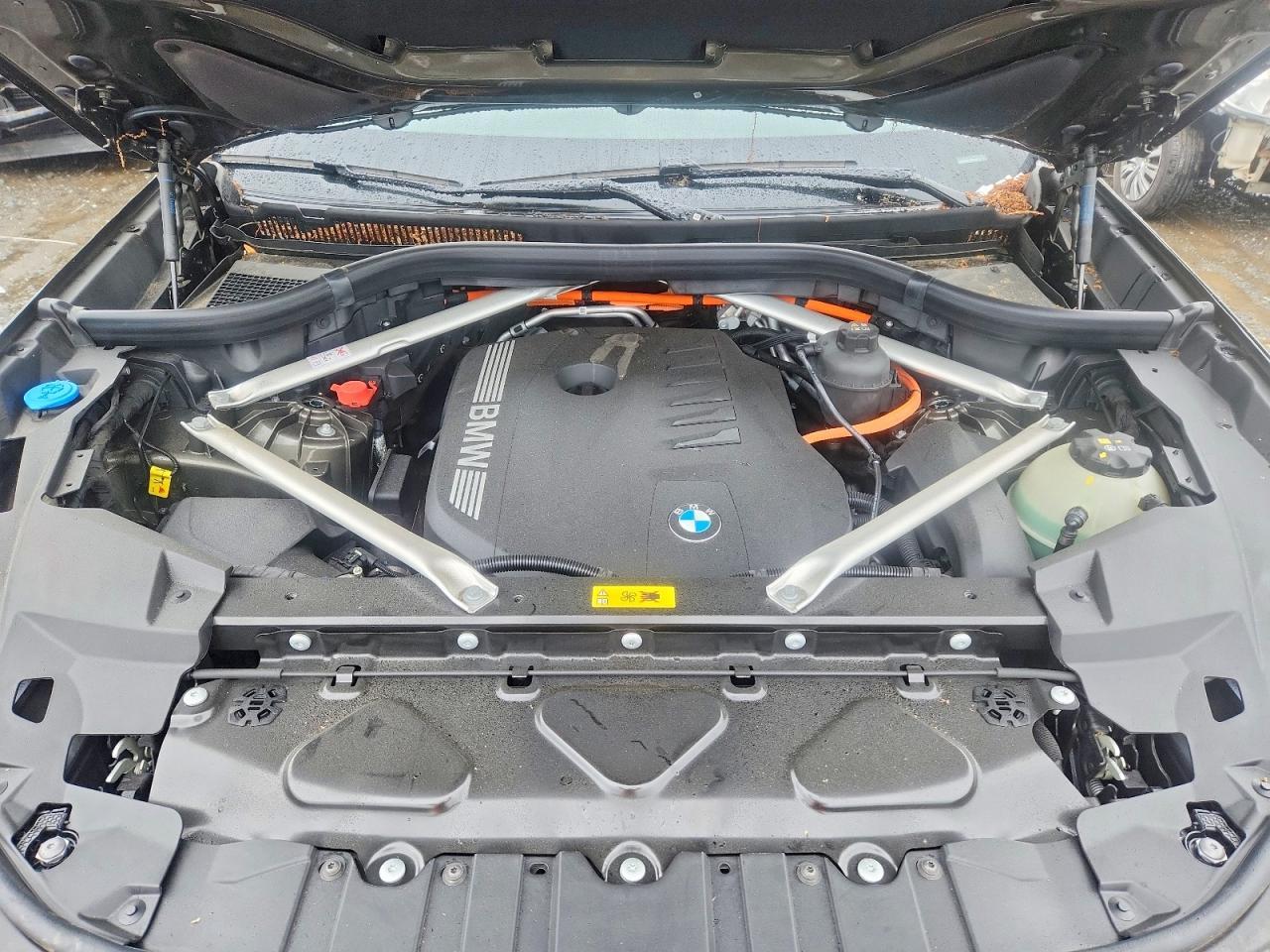 2026 BMW X5 xDrive50E - zdjęcie 12