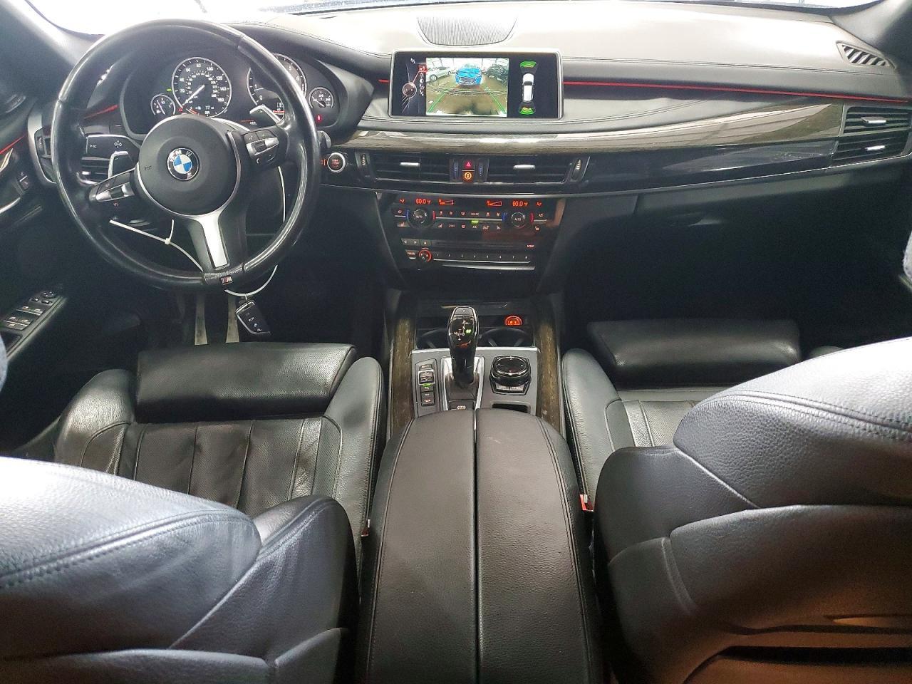 2015 BMW X5 xDrive50I - zdjęcie 8