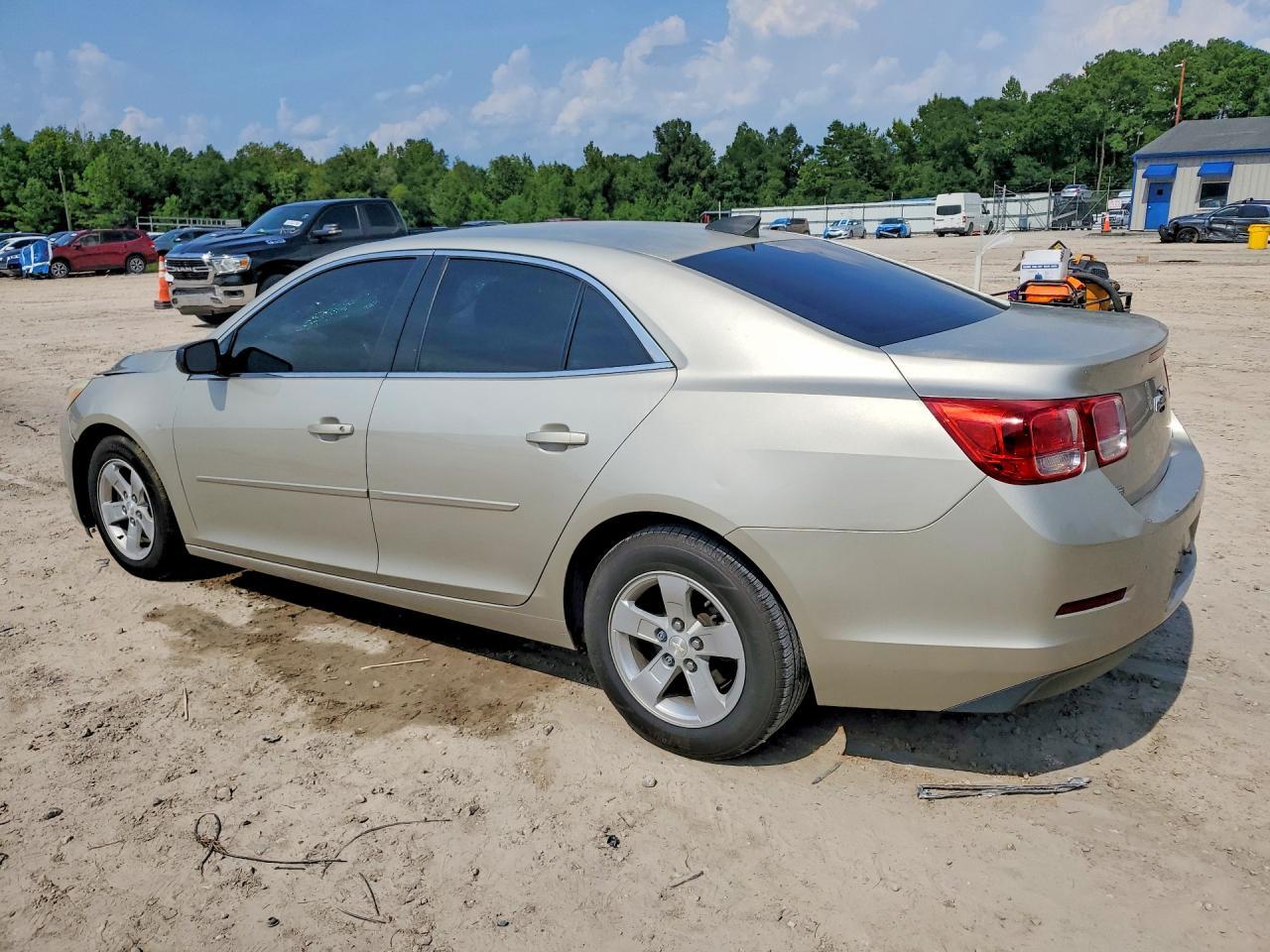2016 Chevrolet Malibu Limited Ls - zdjęcie 2