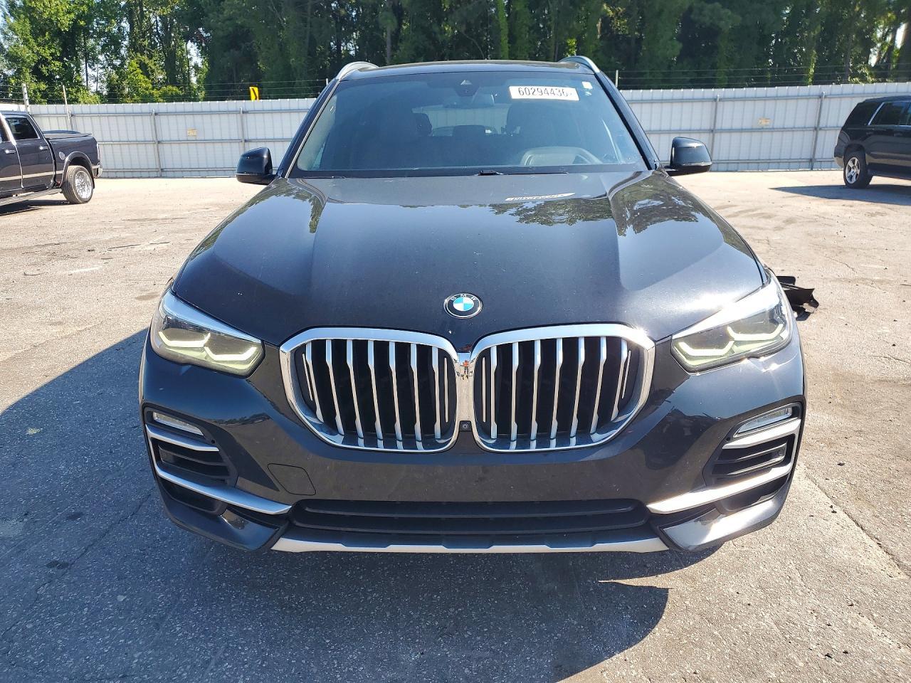 2019 BMW X5 xDrive40I - zdjęcie 5