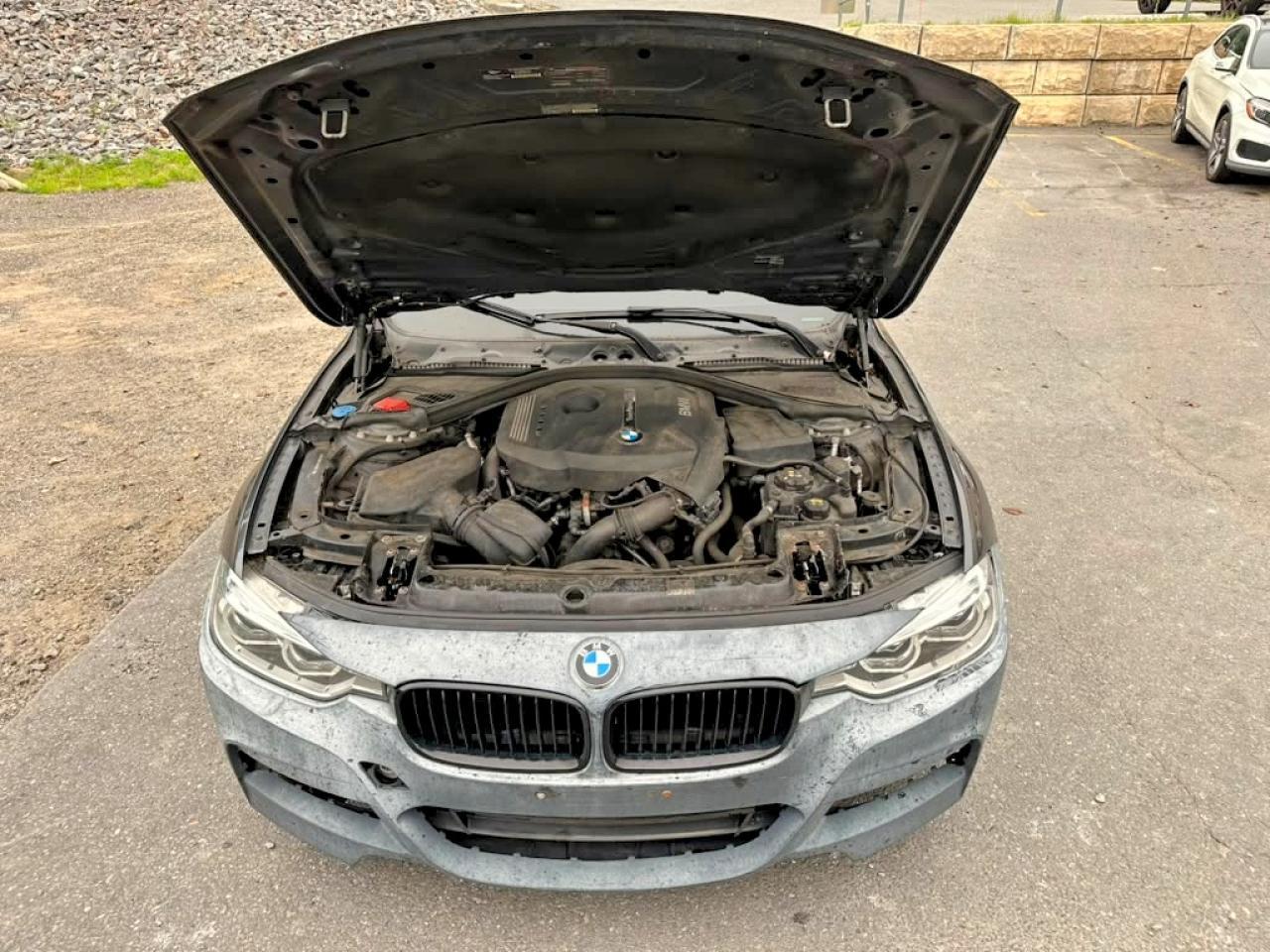 2017 BMW 330 Xi - zdjęcie 7