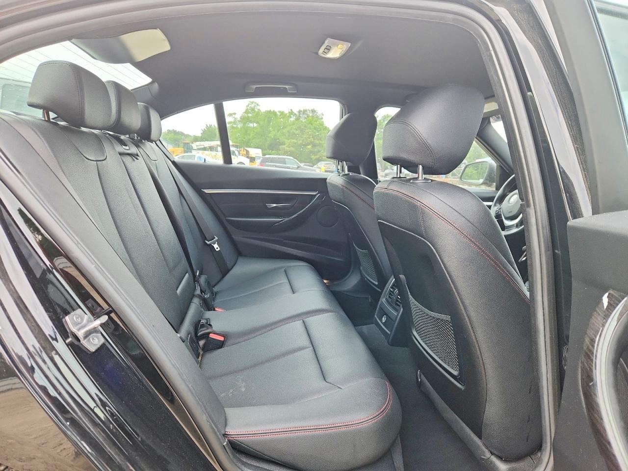 2018 BMW 330E - zdjęcie 10