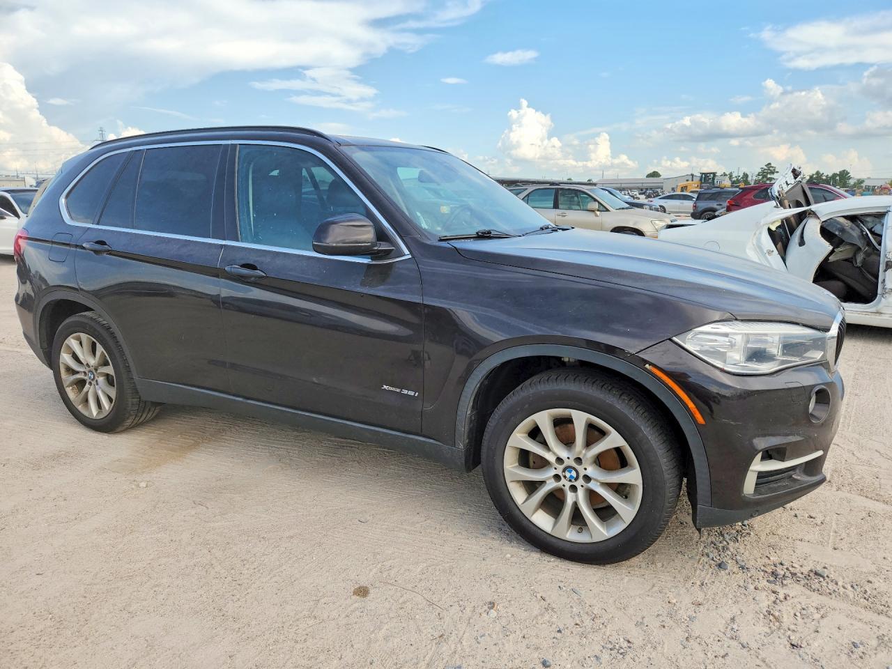 2016 BMW X5 xDrive35I - zdjęcie 4