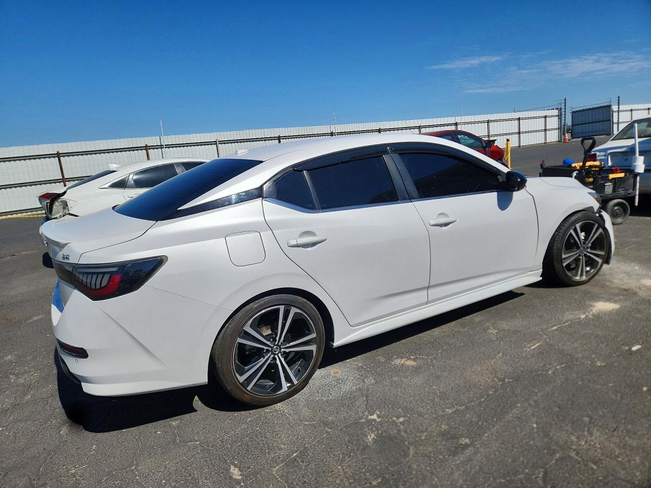 2021 Nissan Sentra Sr - zdjęcie 3