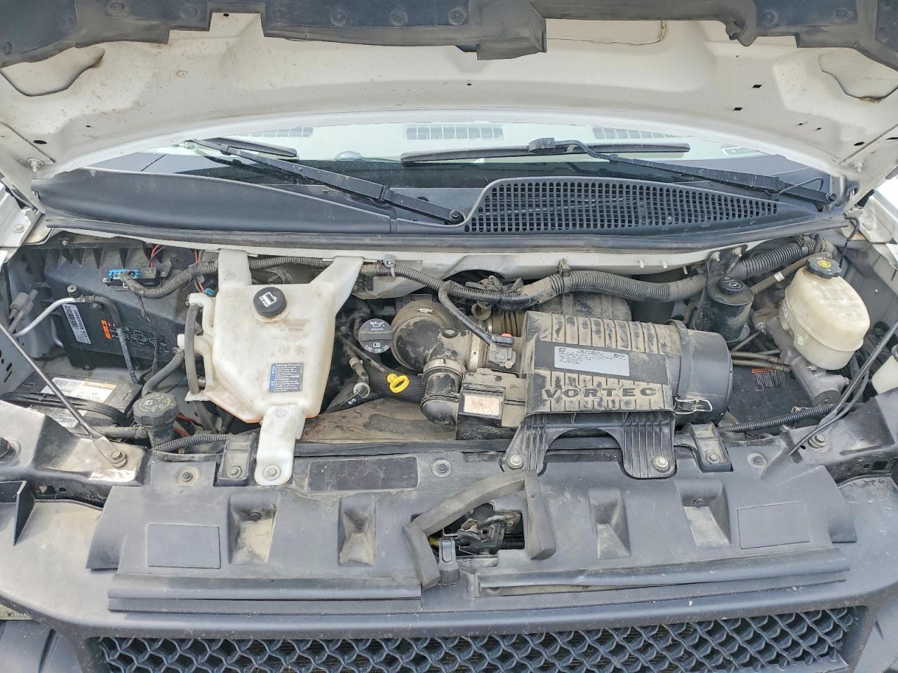2017 Chevrolet Express G3500 - zdjęcie 11
