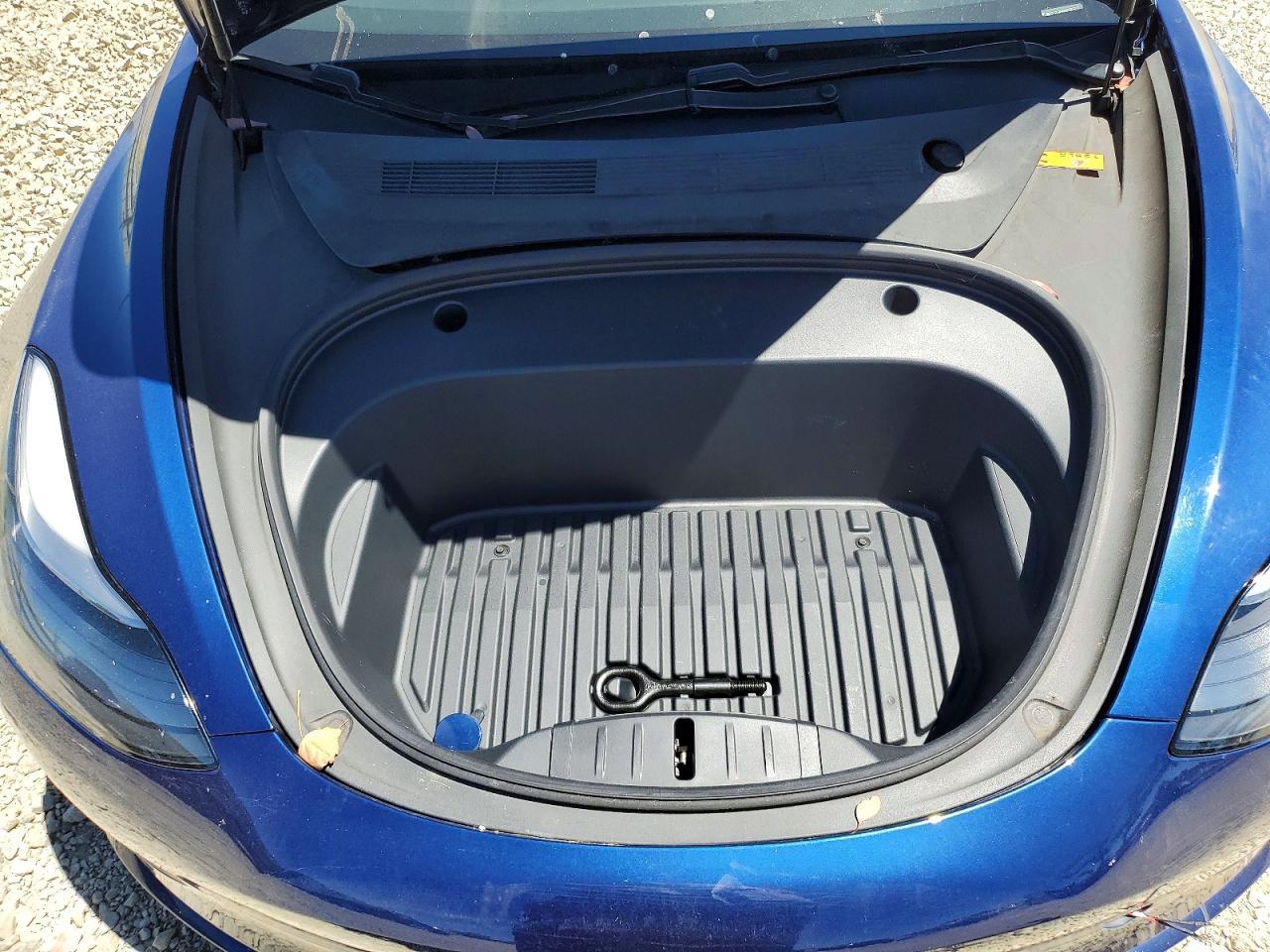 2021 Tesla Model 3 - zdjęcie 11