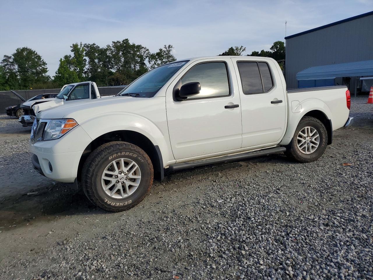 2020 Nissan Frontier Sv - zdjęcie główne