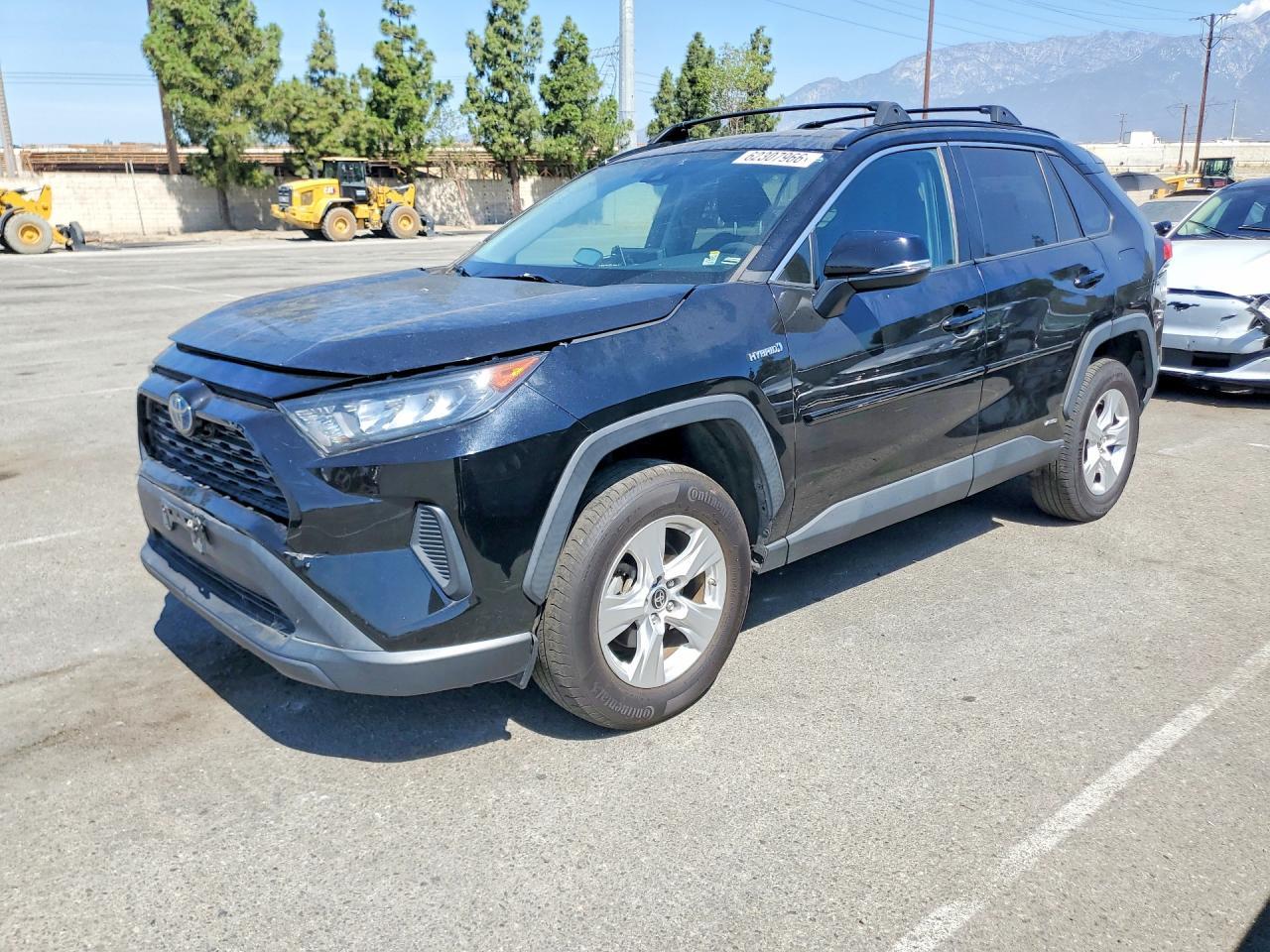 2021 Toyota Rav4 Le - zdjęcie główne