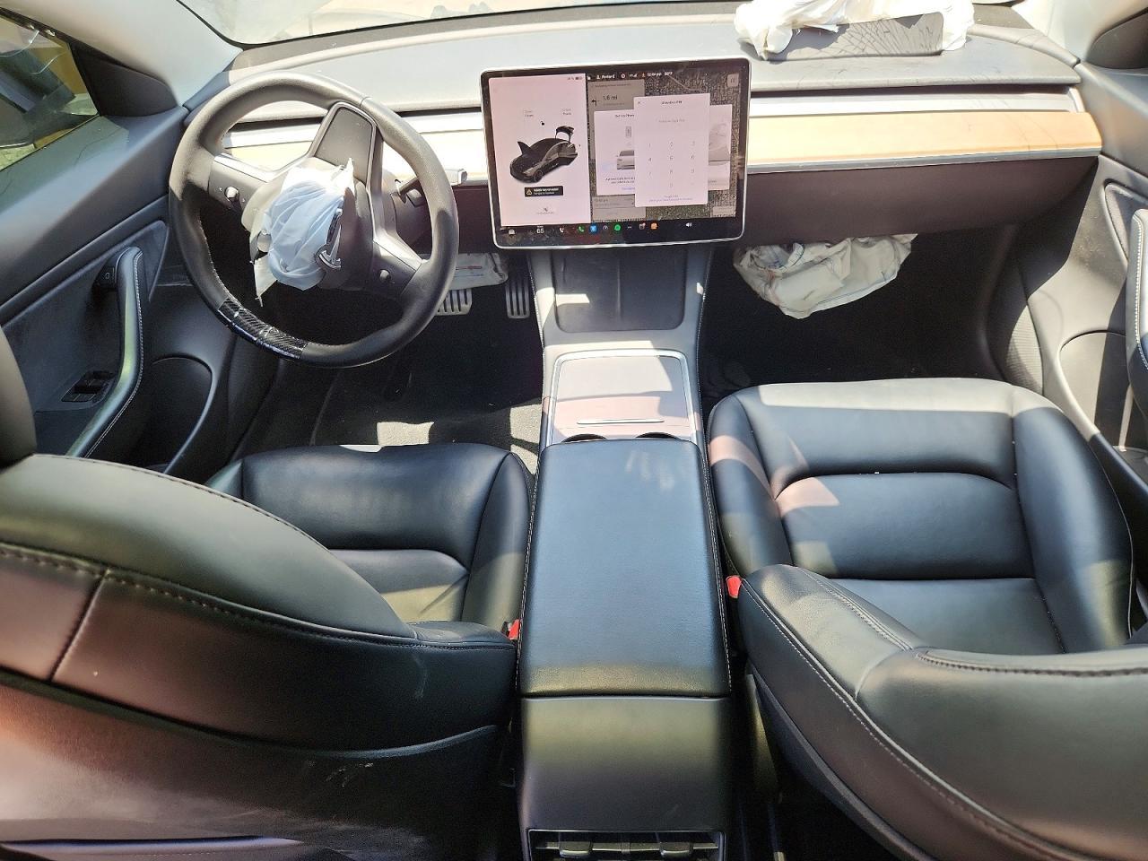 2021 Tesl Model 3 - zdjęcie 8