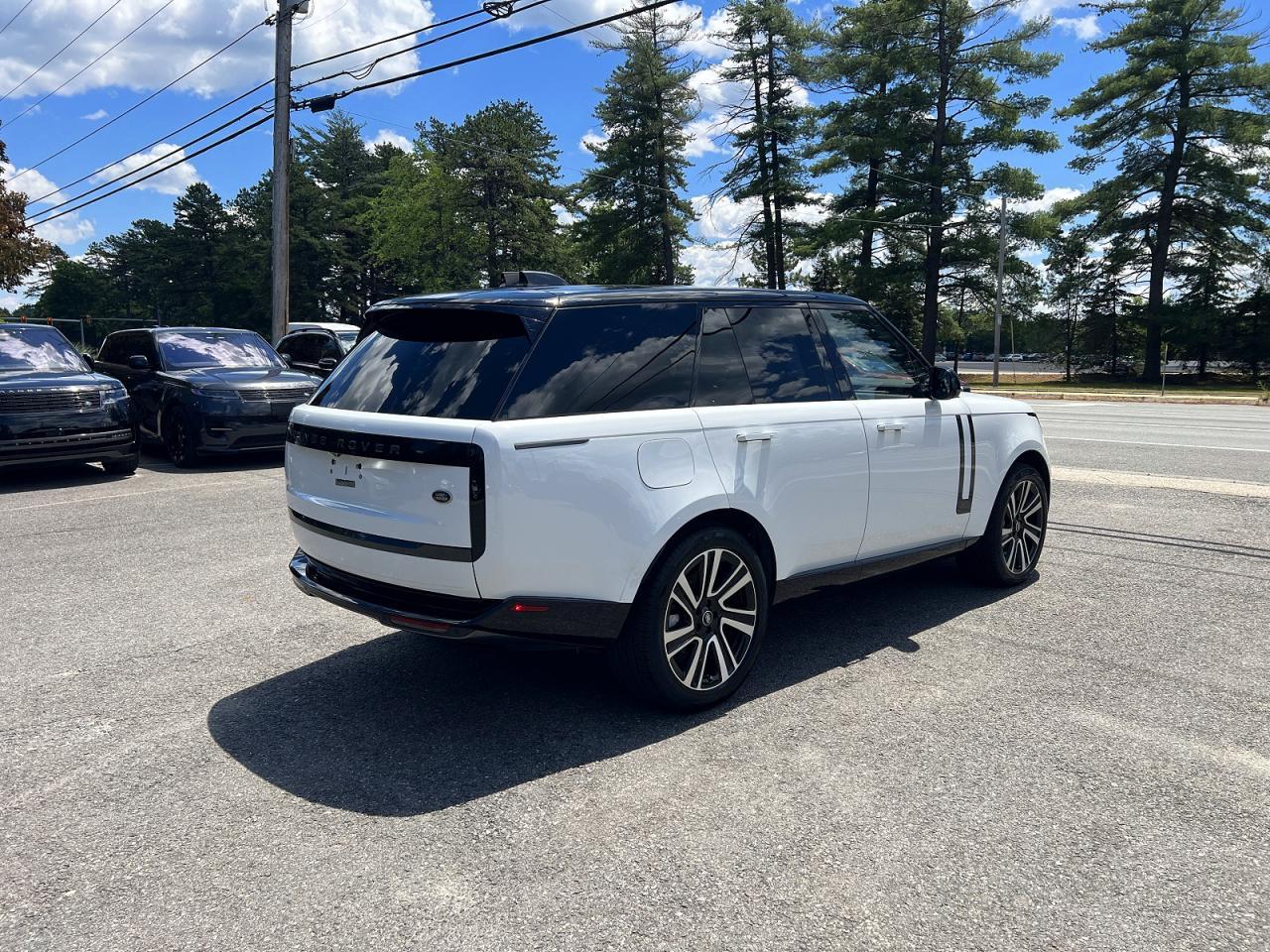 2023 Land Rover Range Rover Se - zdjęcie 4