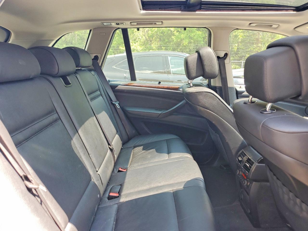 2013 BMW X5 xDrive35I - zdjęcie 11