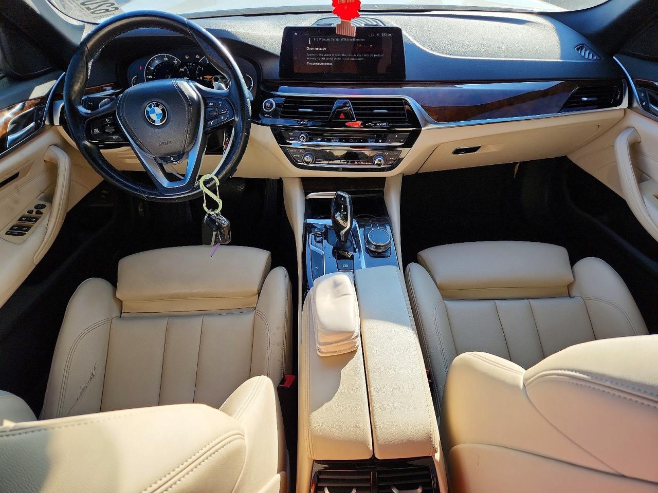 2018 BMW Seria 5 530i - zdjęcie 8
